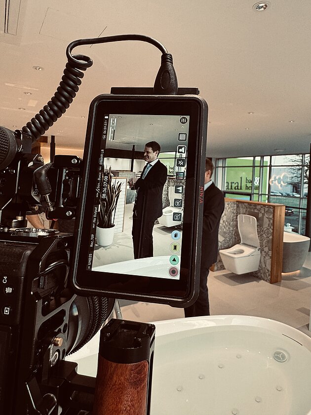 behind the scenes IMG_4010_live.JPG